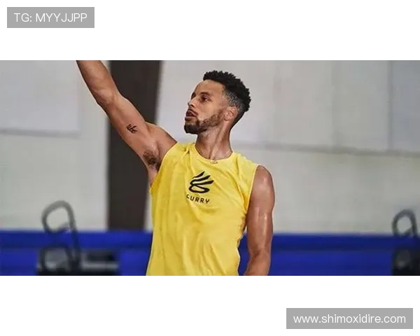 安东尼：库里应持续打造个人品牌处于篮球界核心地位