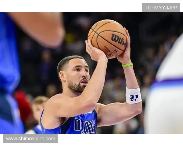 克莱状态低迷仅得3分5板三分球命中率惨淡表现令人失望